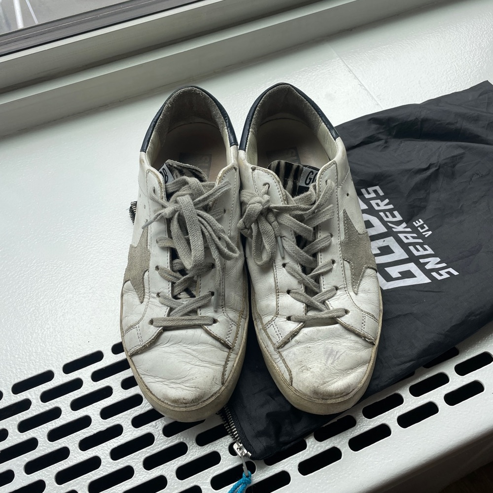 Golden Goose - Size 37 - White and zebra detail